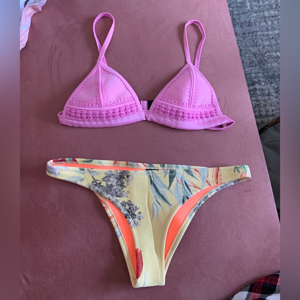 Triangl neoprene bikini set size medium